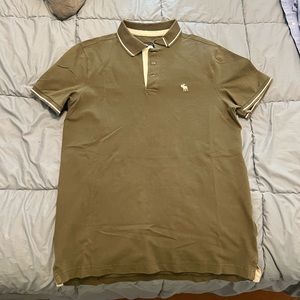 Abercrombie & Fitch - Medium (Used)